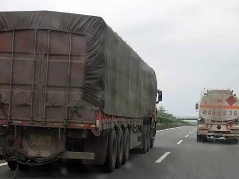 男子路遇“无头”货车行驶在路上