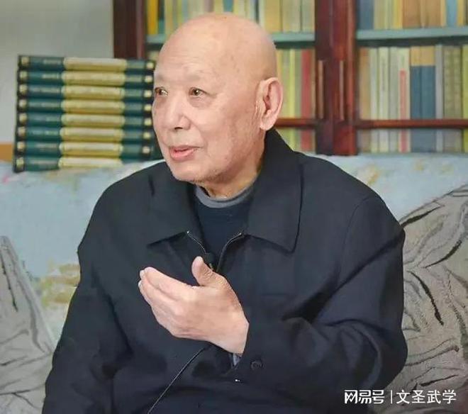 著名历史学家路遥逝世